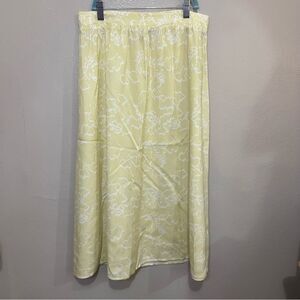 Nine West Yellow Floral Skirt, Size M